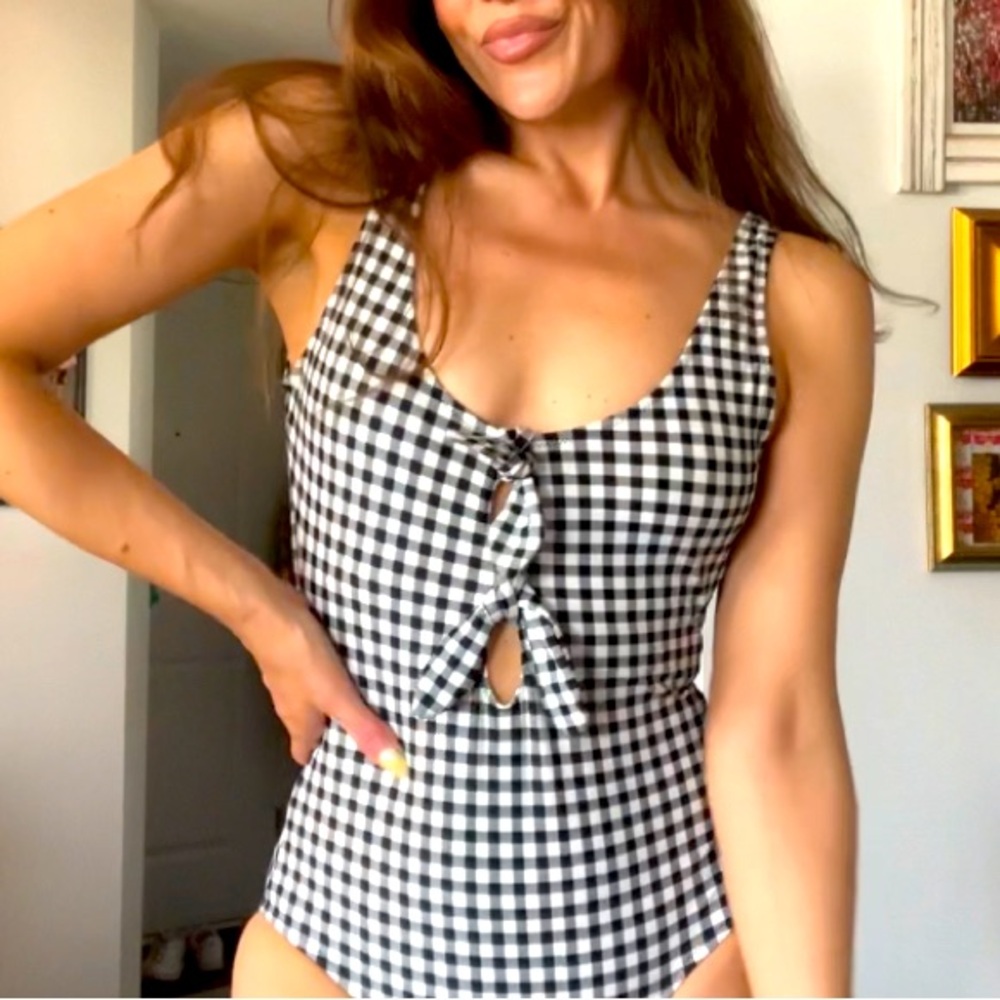 Black and White One piece Swimsuit